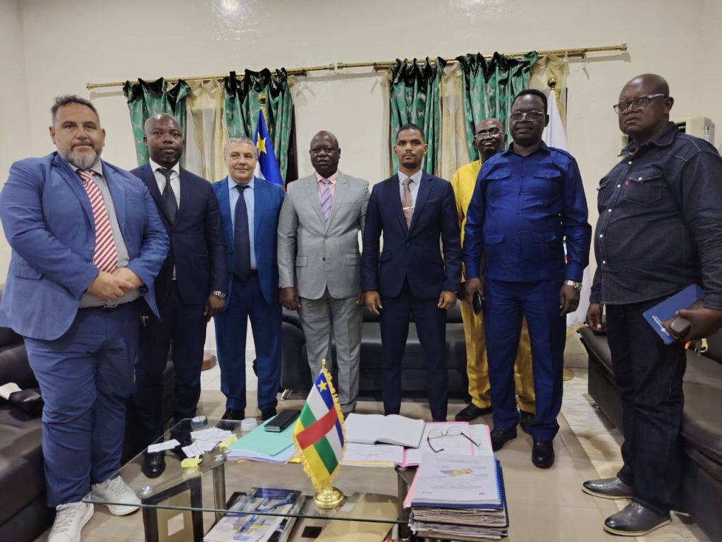 Audience au ministère de l’Agriculture et du Développement rural : l’Italie intéressée par le développement de la filière café en République centrafricaine