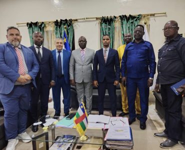 Audience au ministère de l’Agriculture et du Développement rural : l’Italie intéressée par le développement de la filière café en République centrafricaine