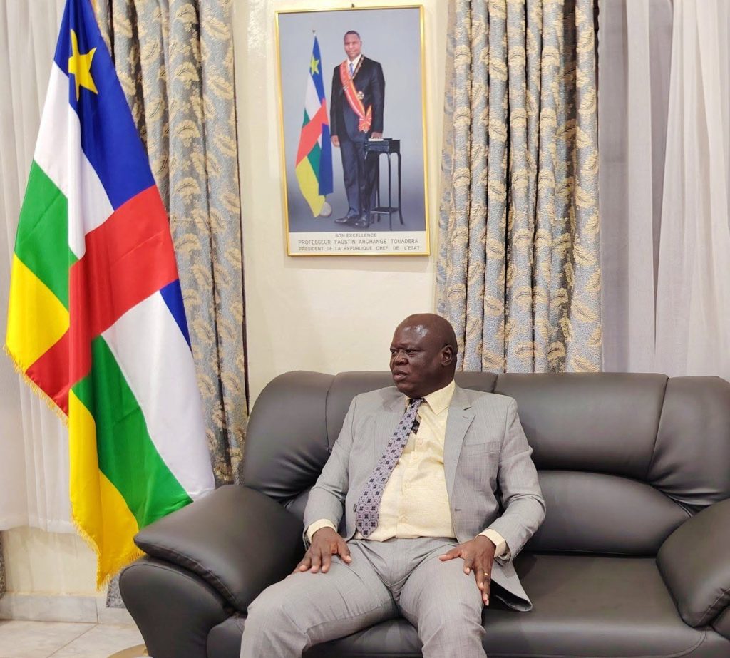 Info. Agri. AGRICUTURE : LE MINISTRE PROFESSEUR EMMANUEL MBETID-BESSANE MULTIPLIE LES PARTENARIATS POUR RELEVER LES DEFIS DU SECTEUR.