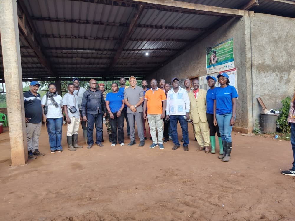 Info. Agri. Forum-Kigali: En prolongement du Forum de Kigali, le Ministre visite le site agro-industriel de SIAD CA à Bobangui